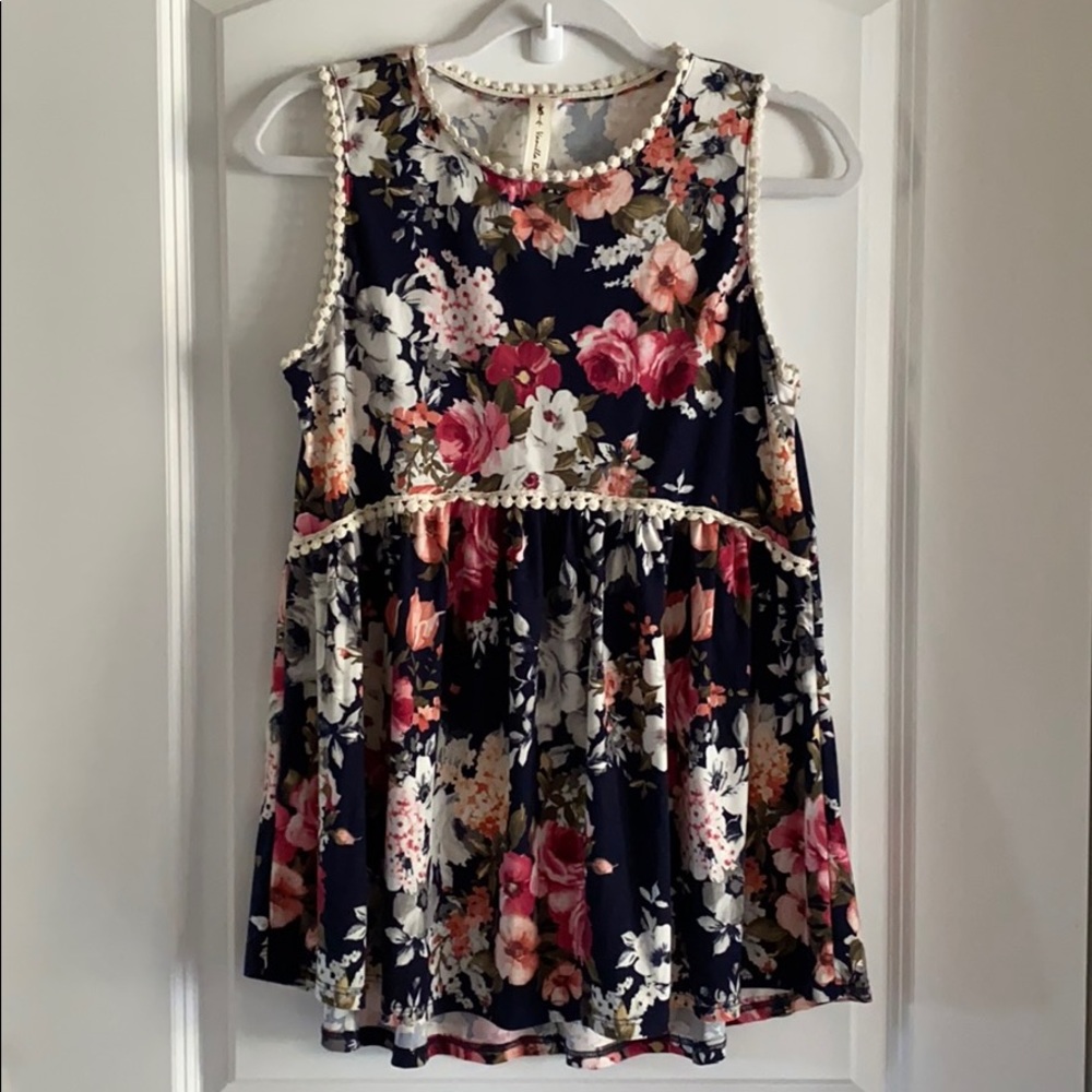 Vanilla Bay Floral Flowy Tank